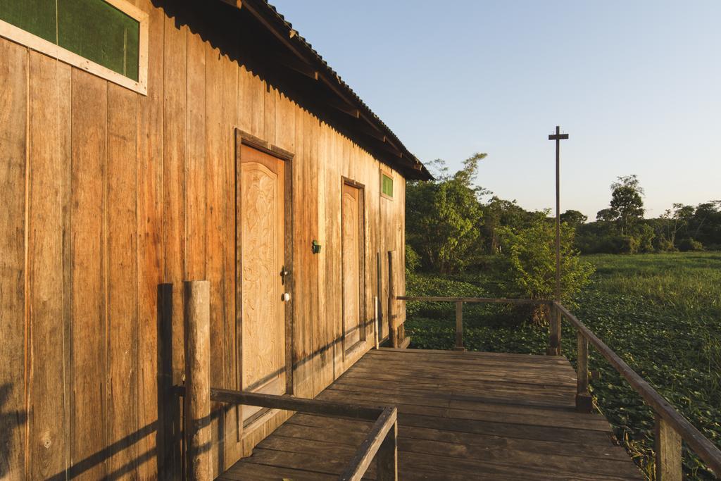 Amazon Arowana Lodge Careiro Kültér fotó