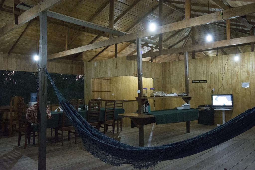 Amazon Arowana Lodge Careiro Kültér fotó