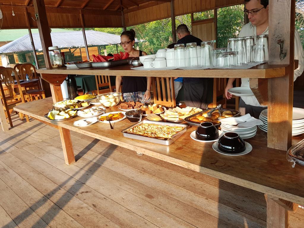 Amazon Arowana Lodge Careiro Kültér fotó