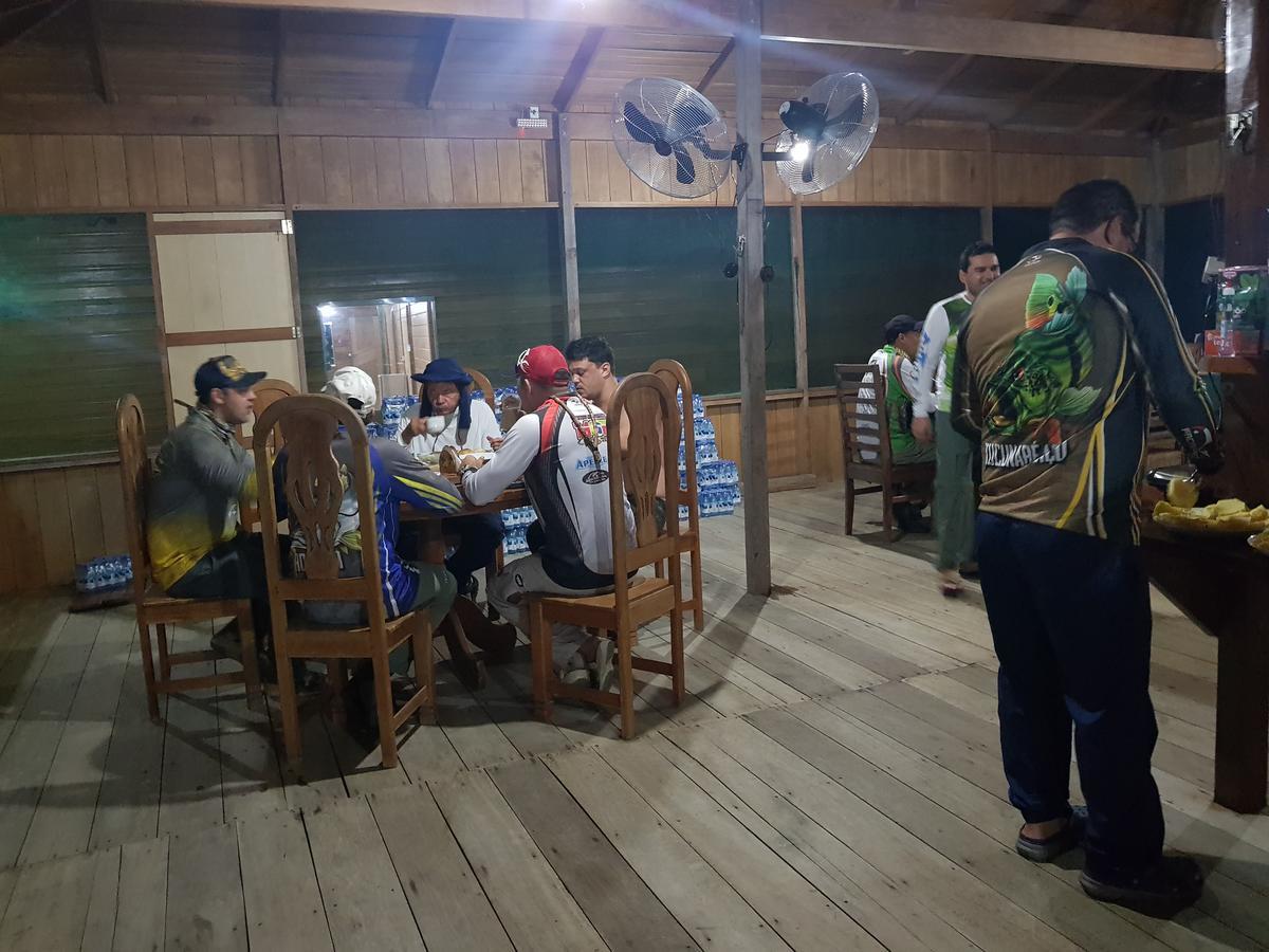 Amazon Arowana Lodge Careiro Kültér fotó
